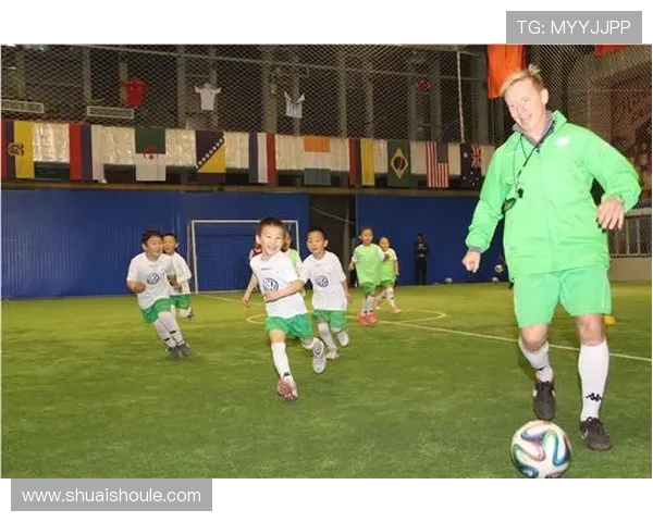 南京网球队的崛起之路:从青涩到辉煌的钻石联赛成长历程 南京网球队的崛起之路:从青涩到辉煌的钻石联赛成长历程