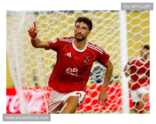 康塞普与巴勒斯坦的较量：足球场上的激情与荣耀对决