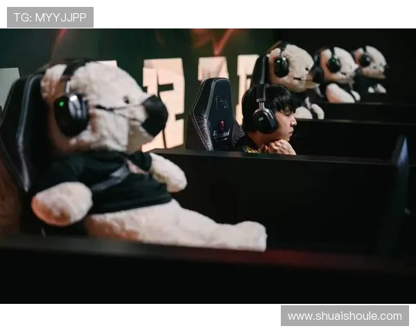 RNG战队个人能力深度解析与DOTA2竞技表现的关系探讨 RNG战队个人能力深度解析与DOTA2竞技表现的关系探讨